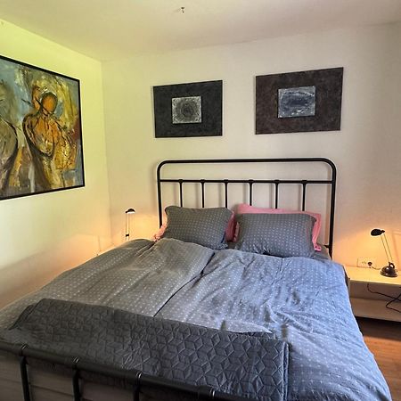 House Maharac With 3 Apartments Till 18 Persons 캄노 외부 사진