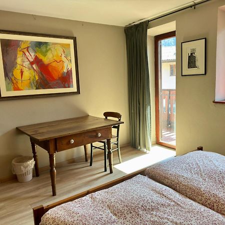 House Maharac With 3 Apartments Till 18 Persons 캄노 외부 사진
