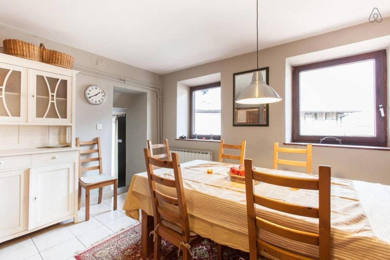 House Maharac With 3 Apartments Till 18 Persons 캄노 외부 사진