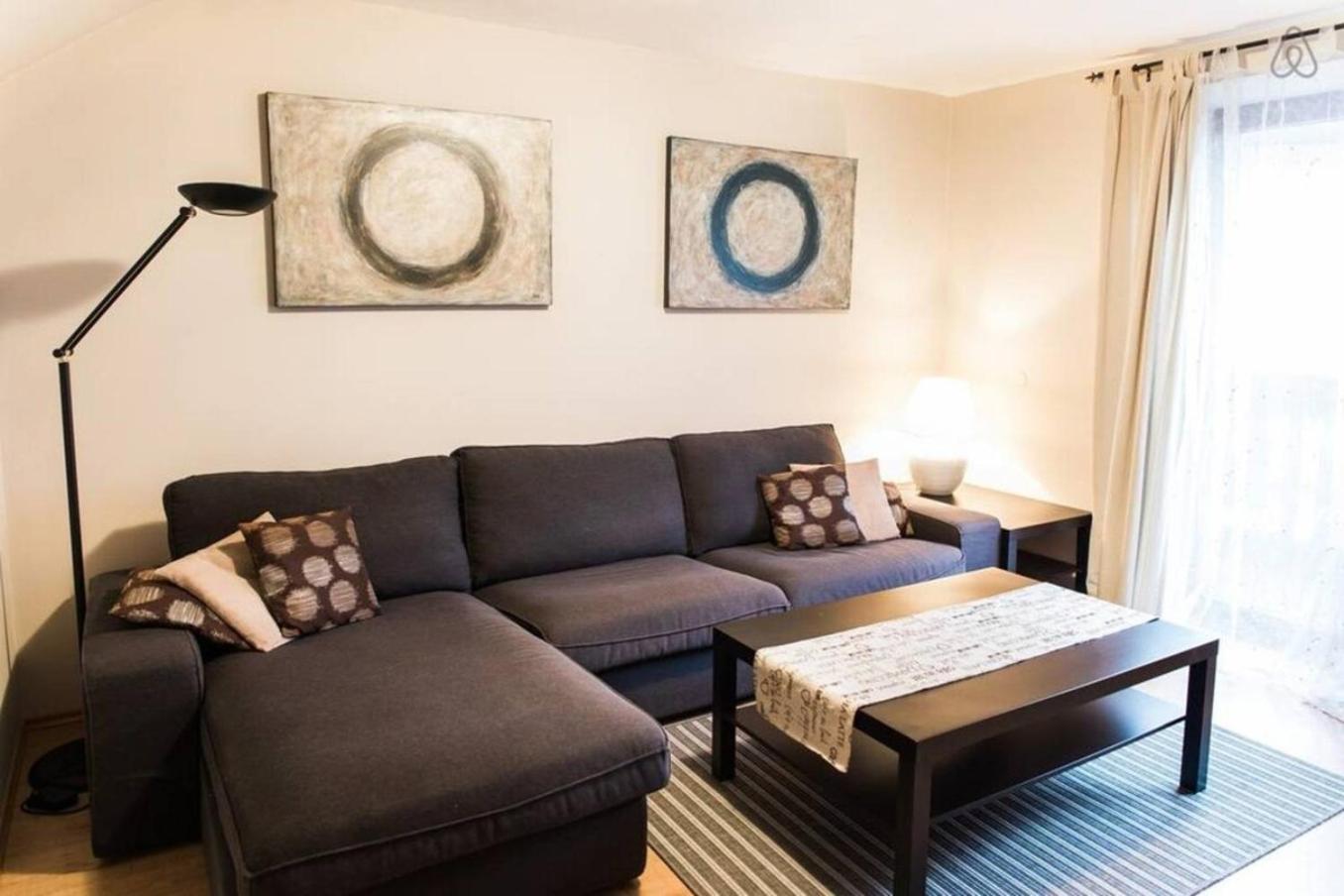 House Maharac With 3 Apartments Till 18 Persons 캄노 외부 사진